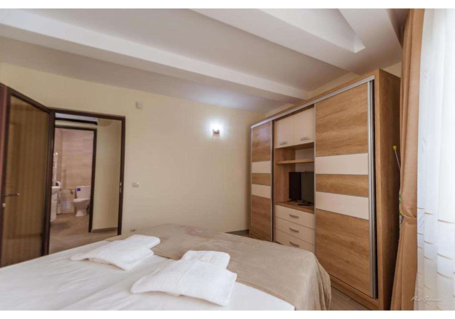 Luxury Apartment Piteşti Exteriér fotografie